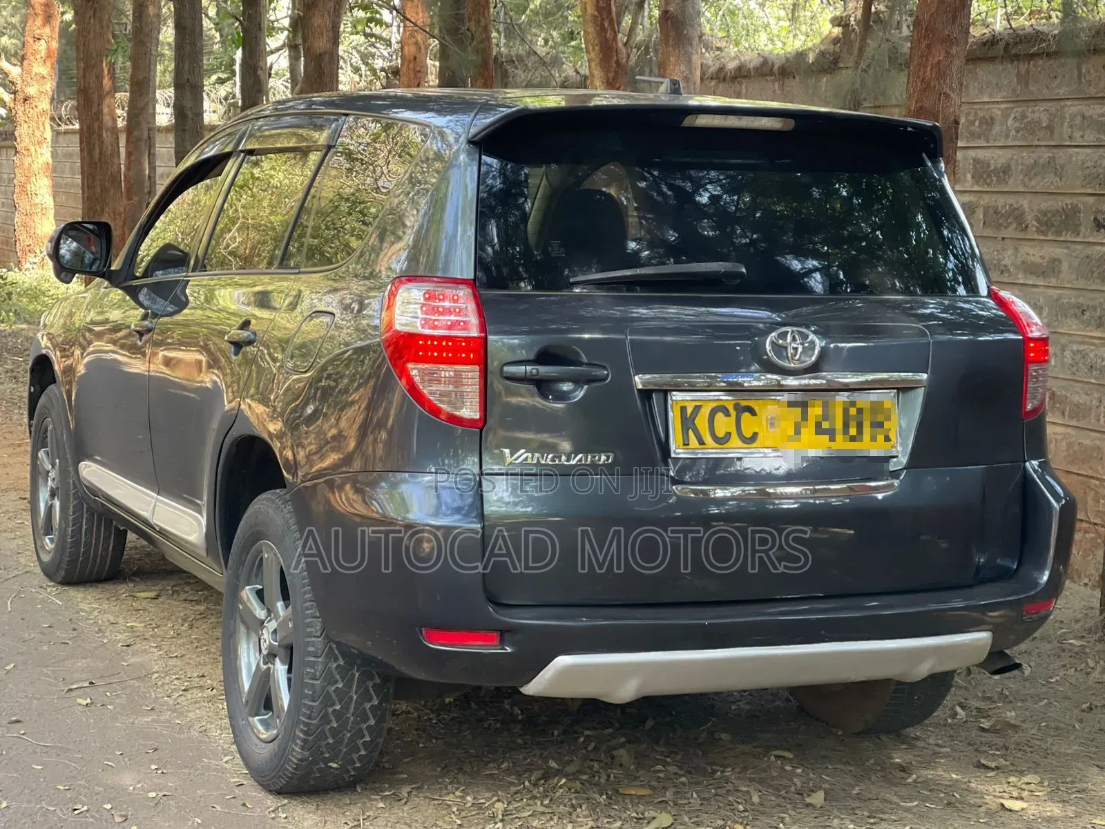 Toyota Vanguard 2008 Gray