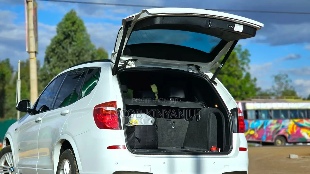 BMW X3 xDrive30i AWD 2018 White