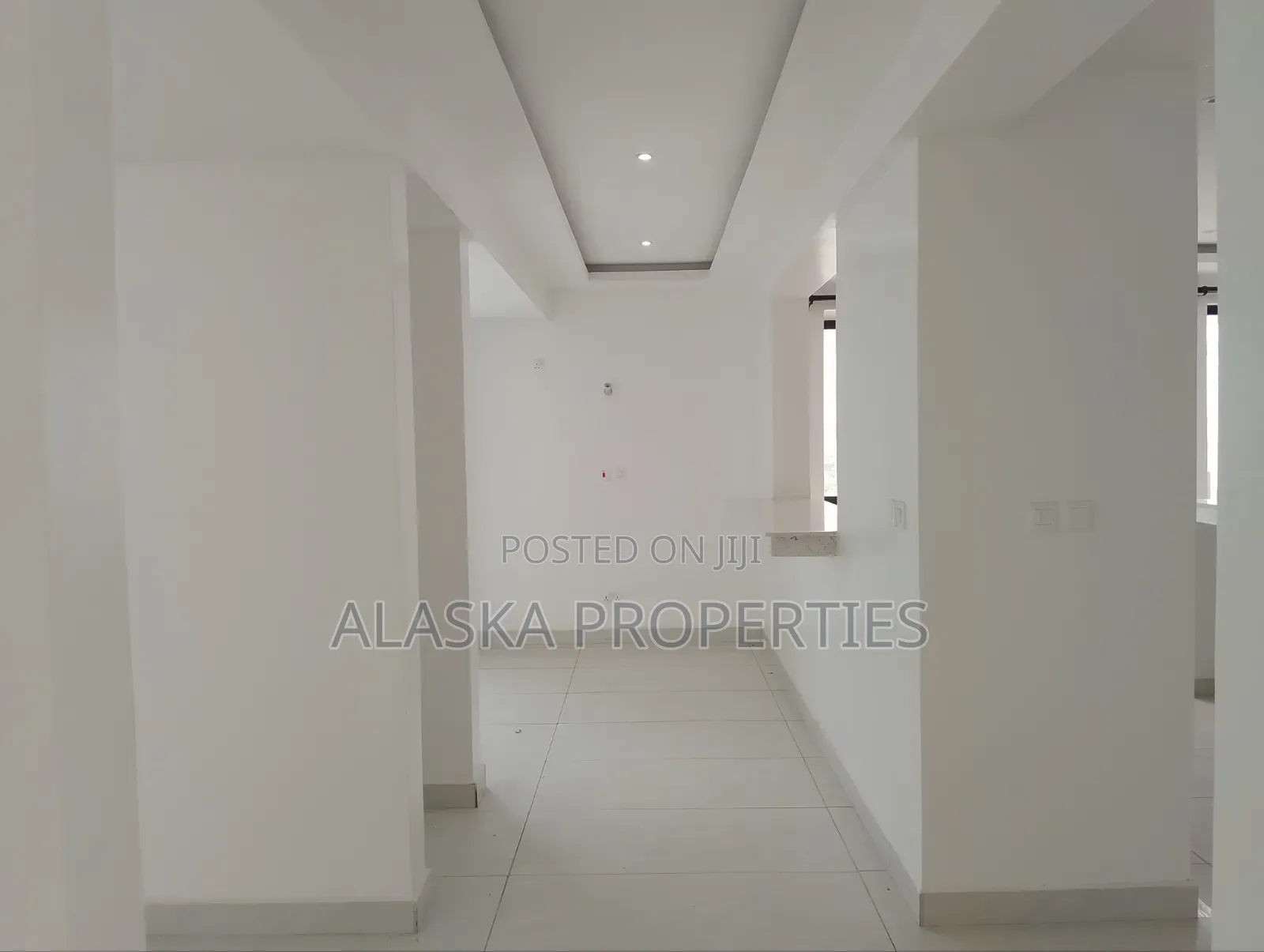 4bdrm Penthouse in Nyali Cinemax for rent