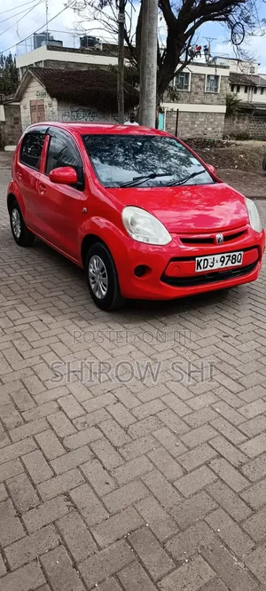 Toyota Passo 2015 Red