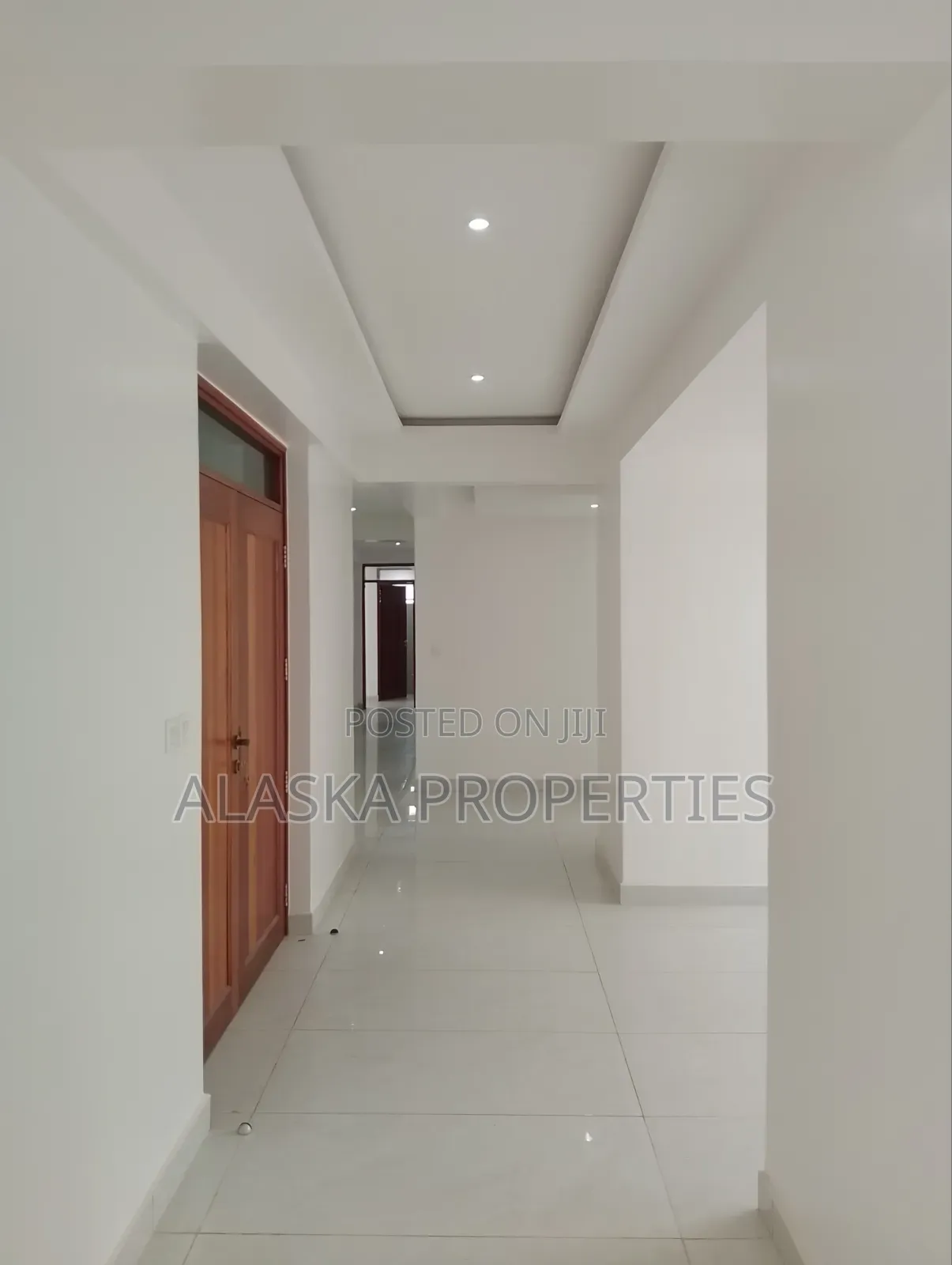4bdrm Penthouse in Nyali Cinemax for rent