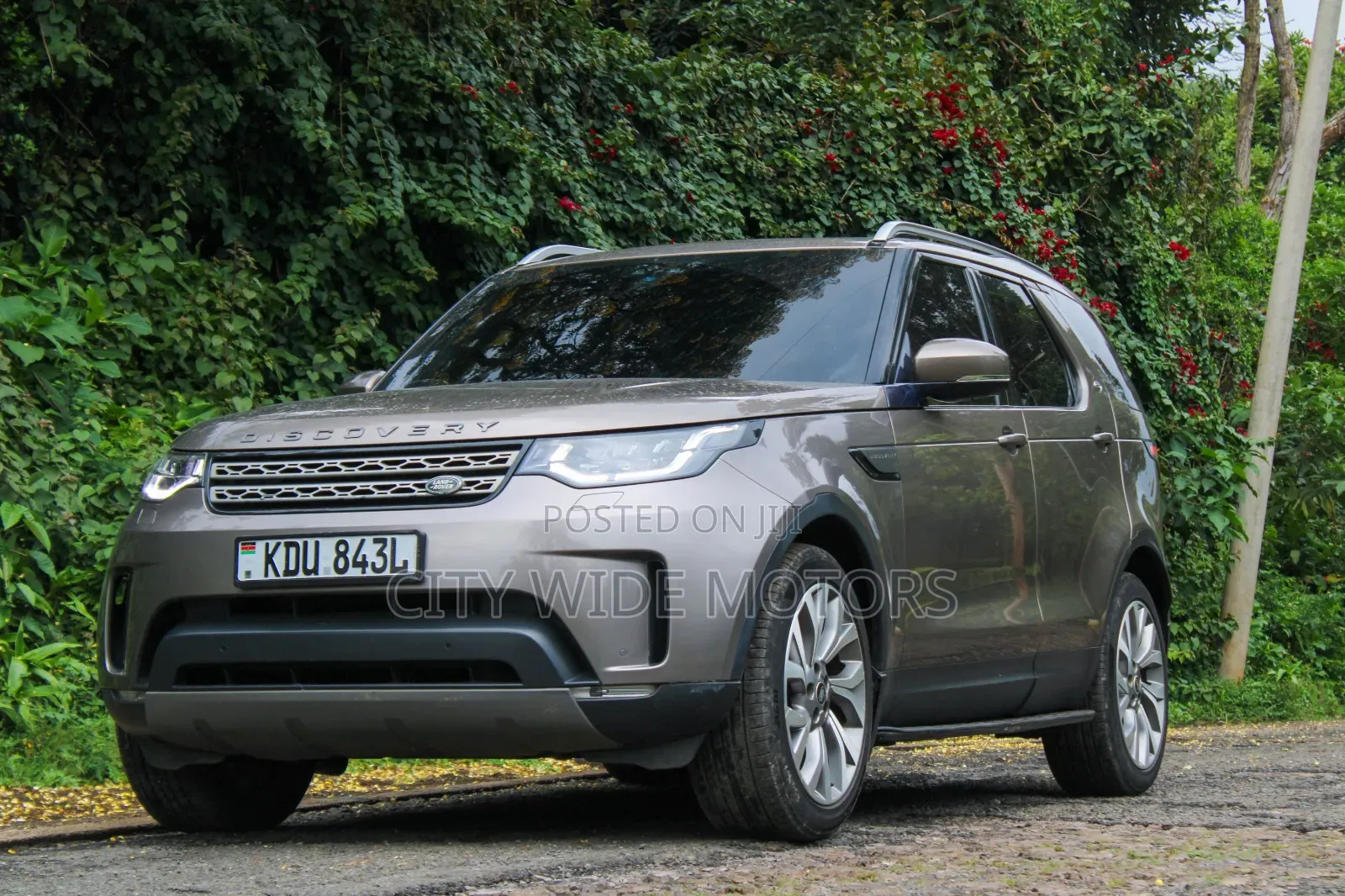 Land Rover Discovery Sport 2017 Gray