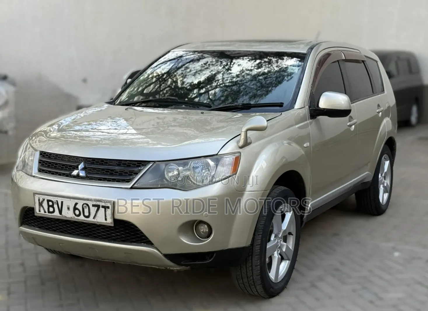 Mitsubishi Outlander 2.4 LS 4WD 2006 Gold