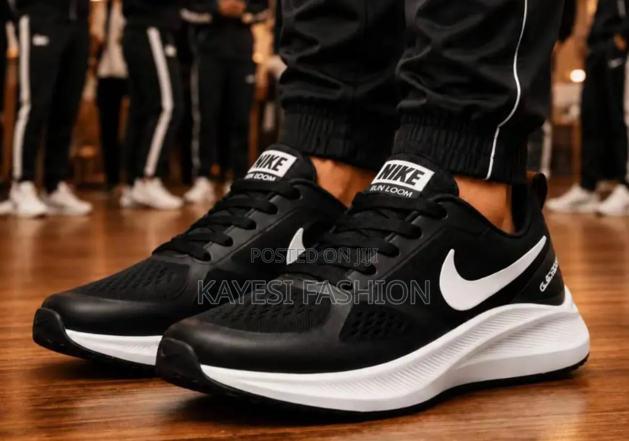 Nike Zoom Sneakers