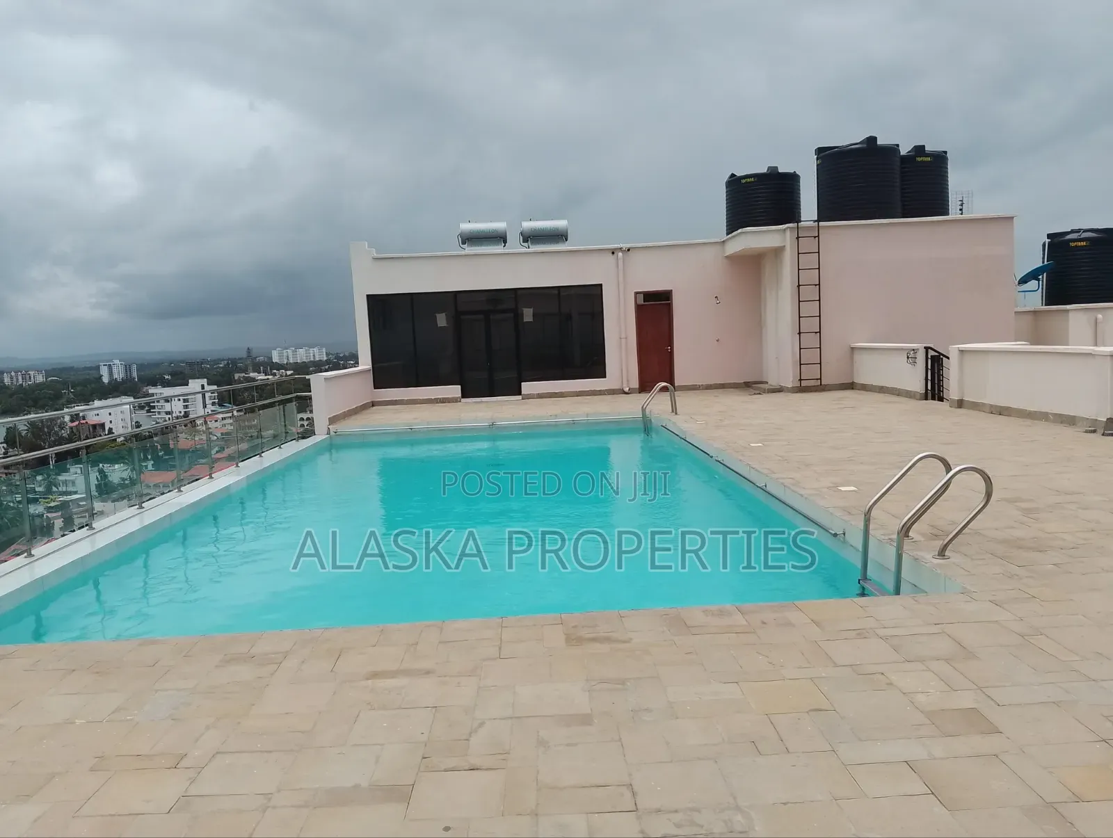 4bdrm Penthouse in Nyali Cinemax for rent