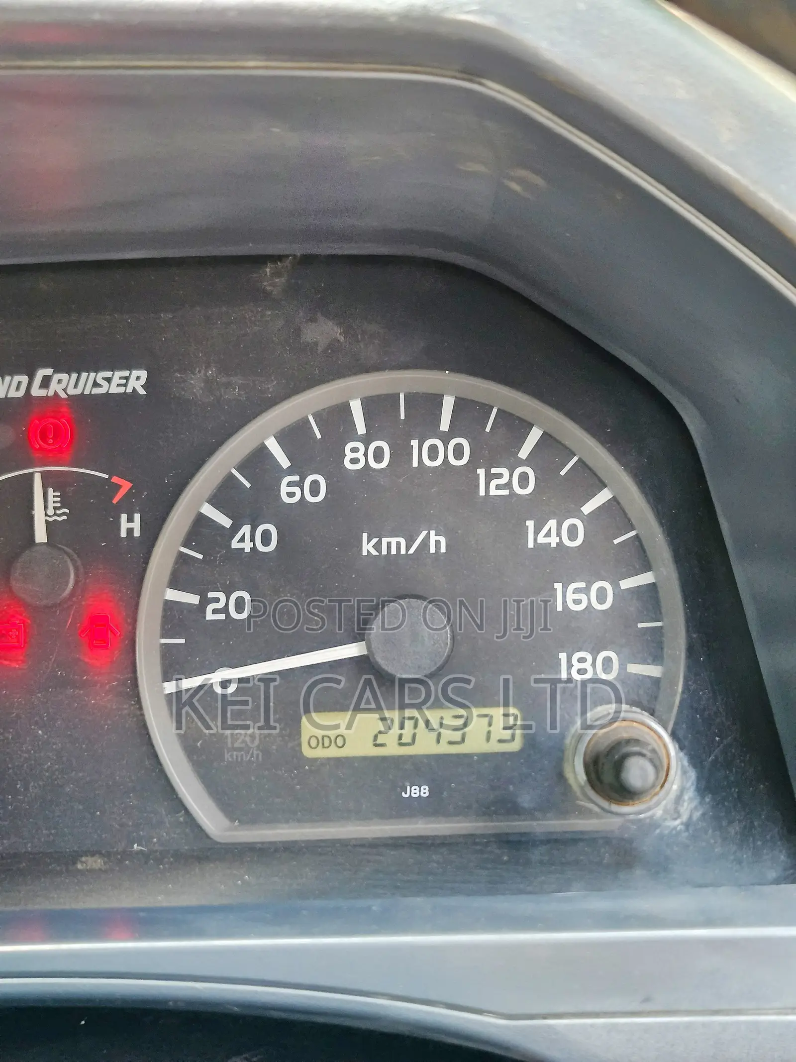 Toyota Land Cruiser 2010 White