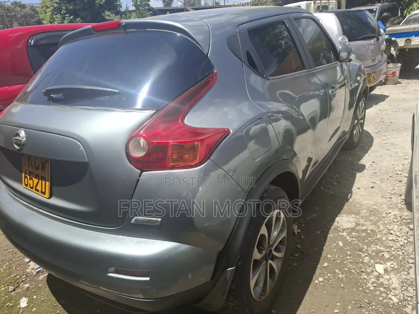 Nissan Juke 2012 Gray