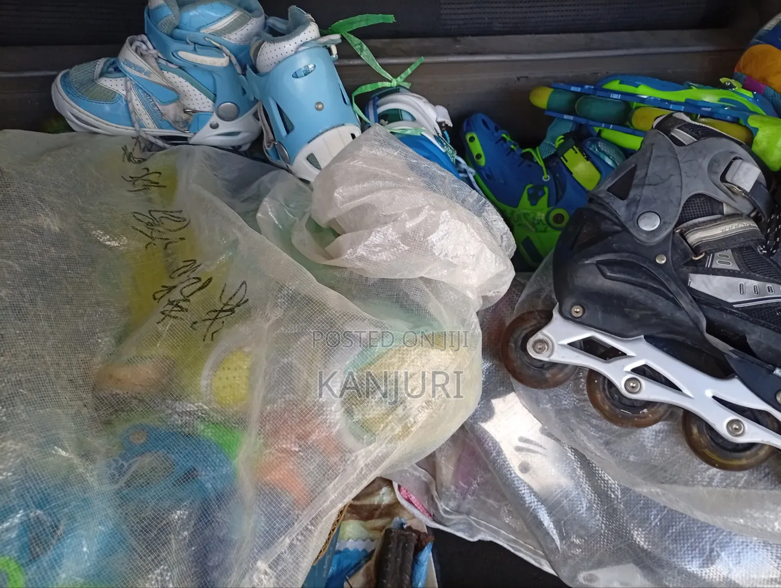 Ex UK Skates