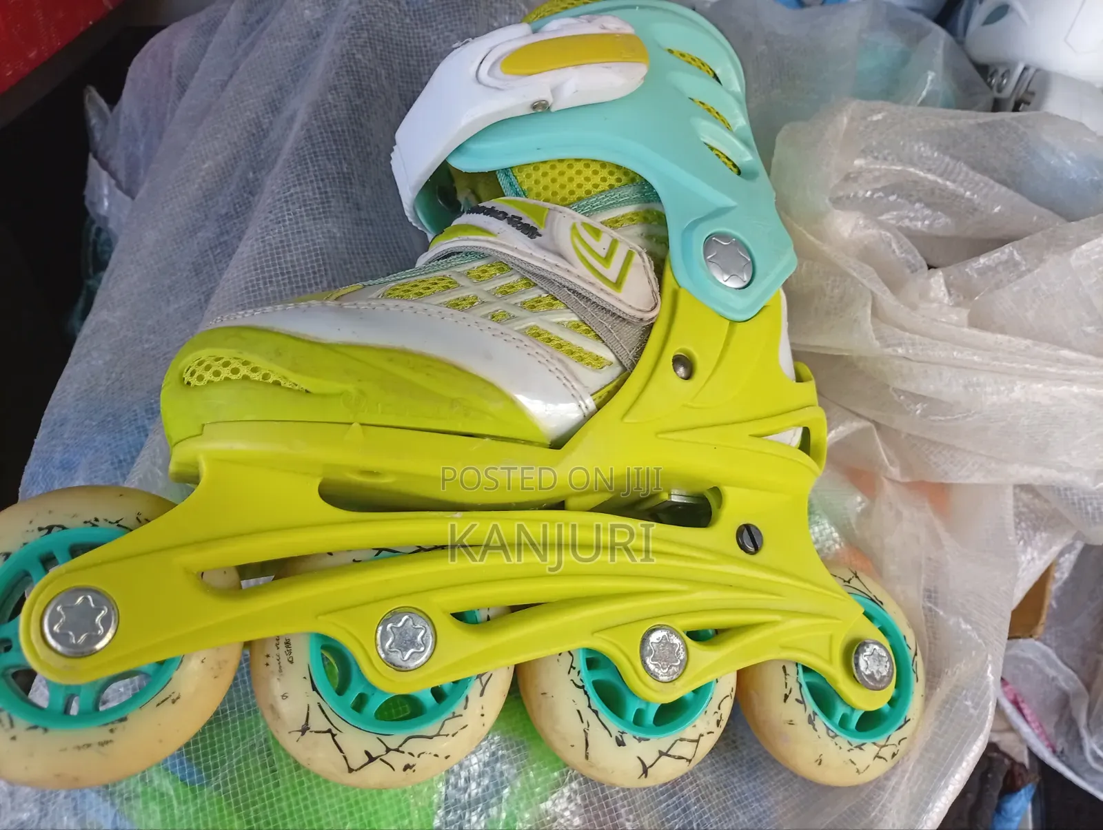 Ex UK Skates