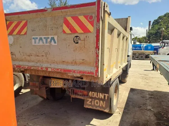Tata Signa Tipper 1618 2021 Model