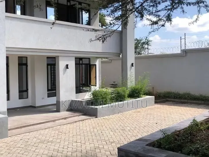 5bdrm Maisonette in Rimpa for sale