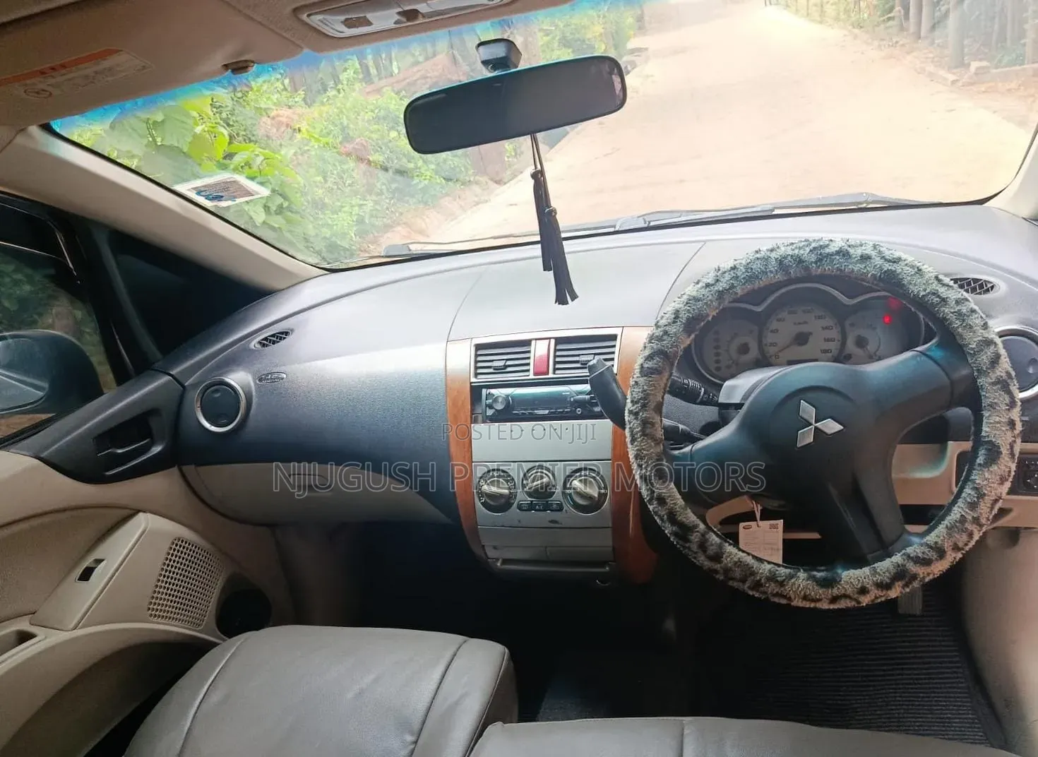 Mitsubishi Colt 2008 Silver