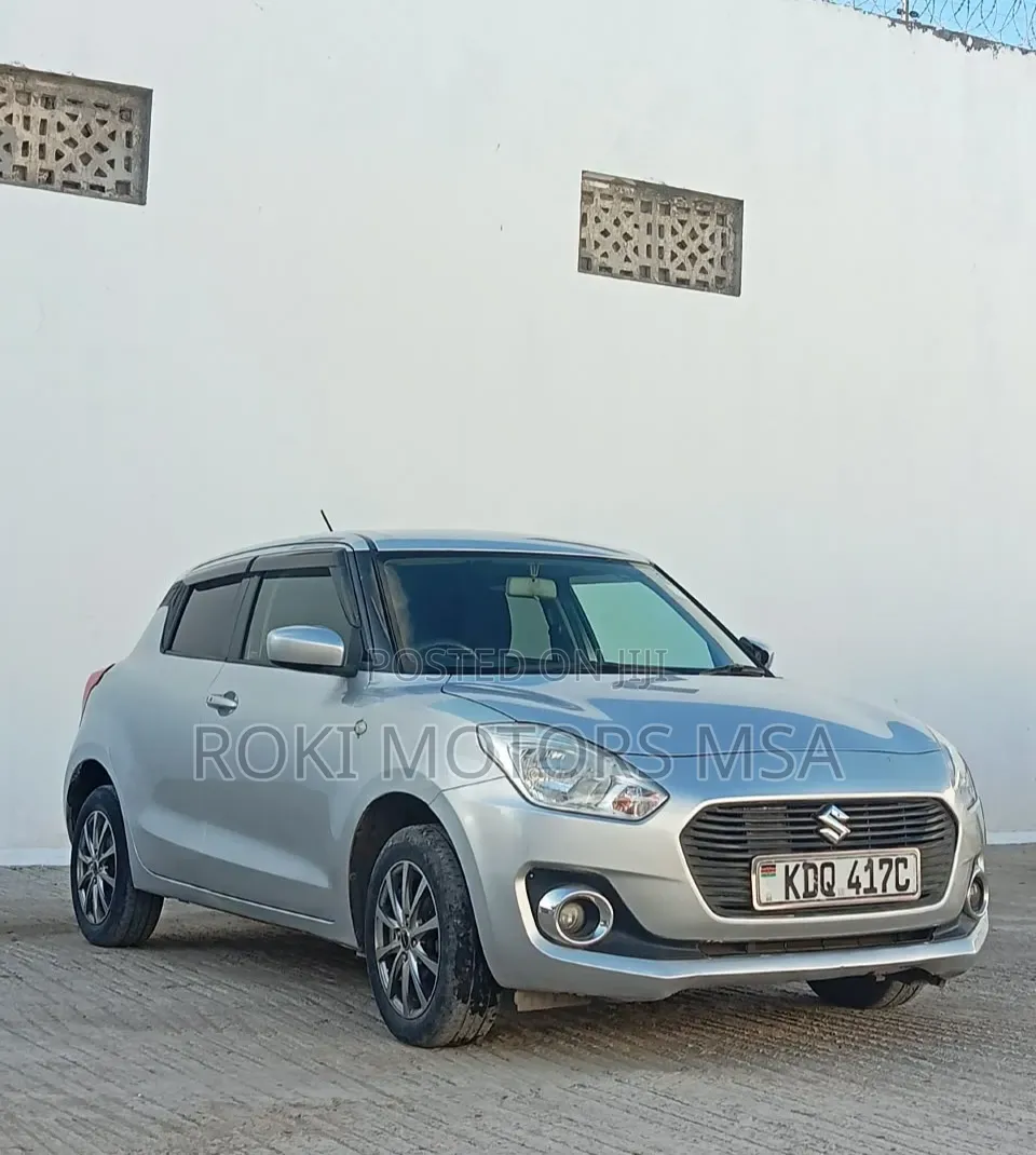 Suzuki Swift 2017 Silver