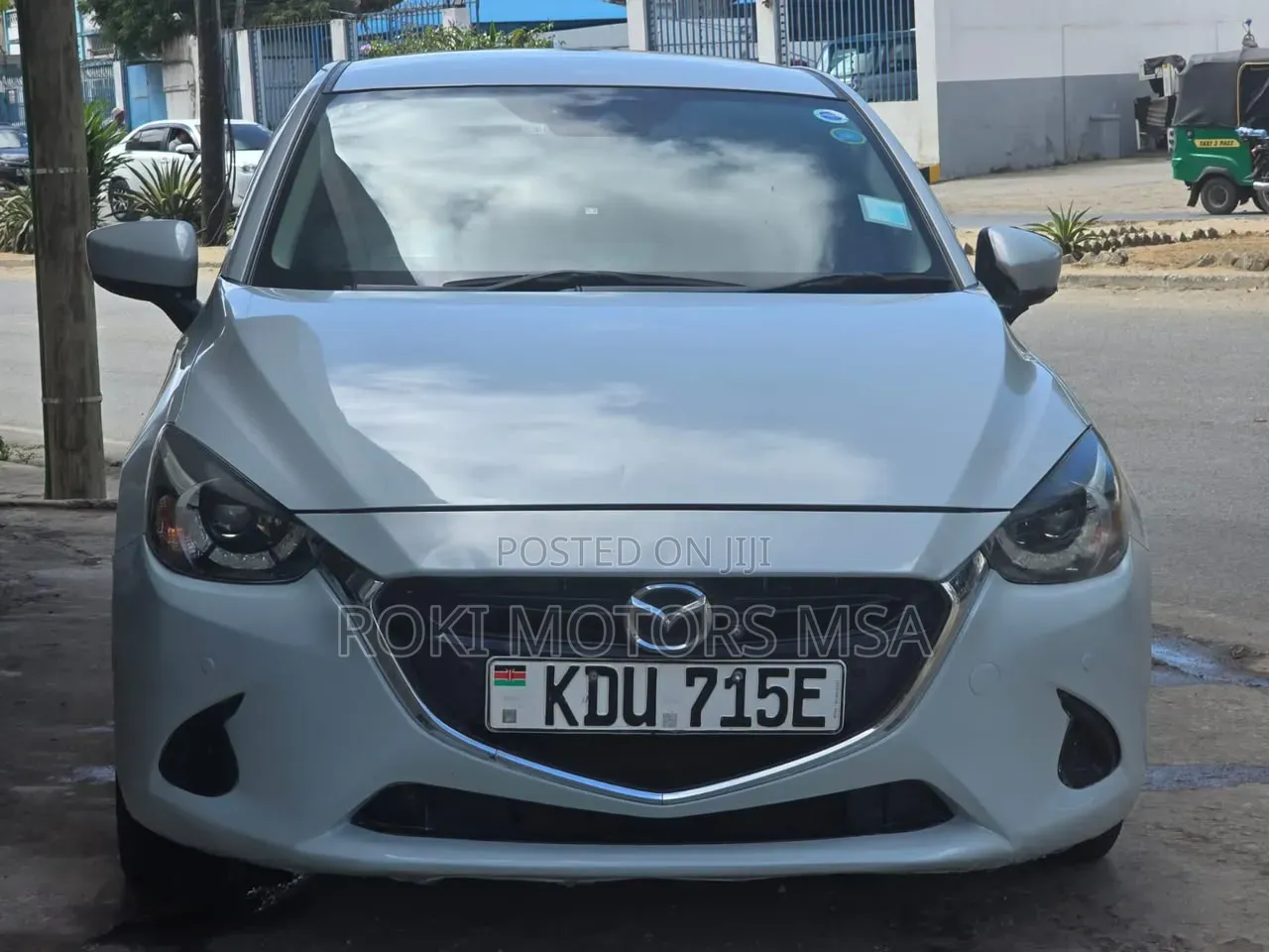 Mazda Demio 2018 Gray