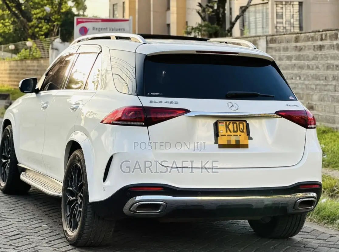Mercedes-Benz GLE-Class 2019 White