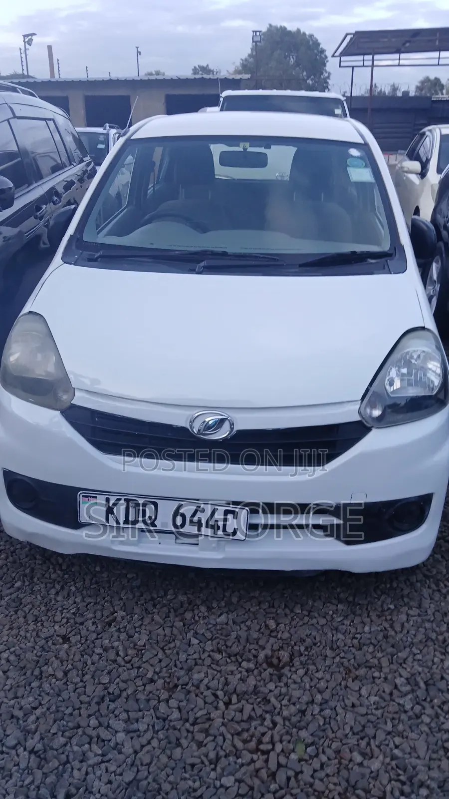 Daihatsu Mira 2017 White