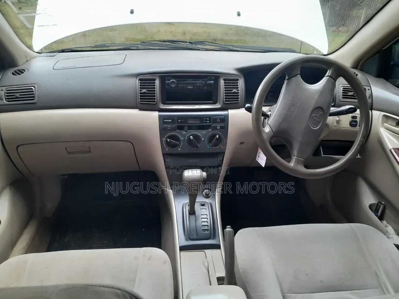 Toyota Corolla 2002 White