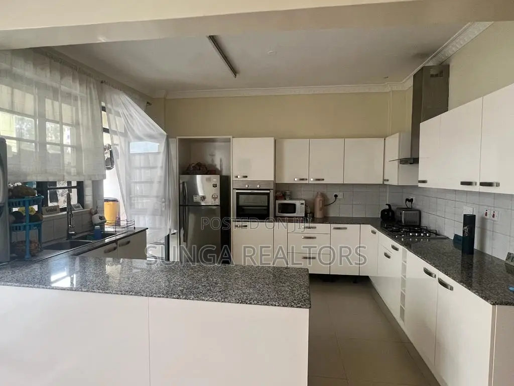 3bdrm Apartment in Kileleshwa for rent