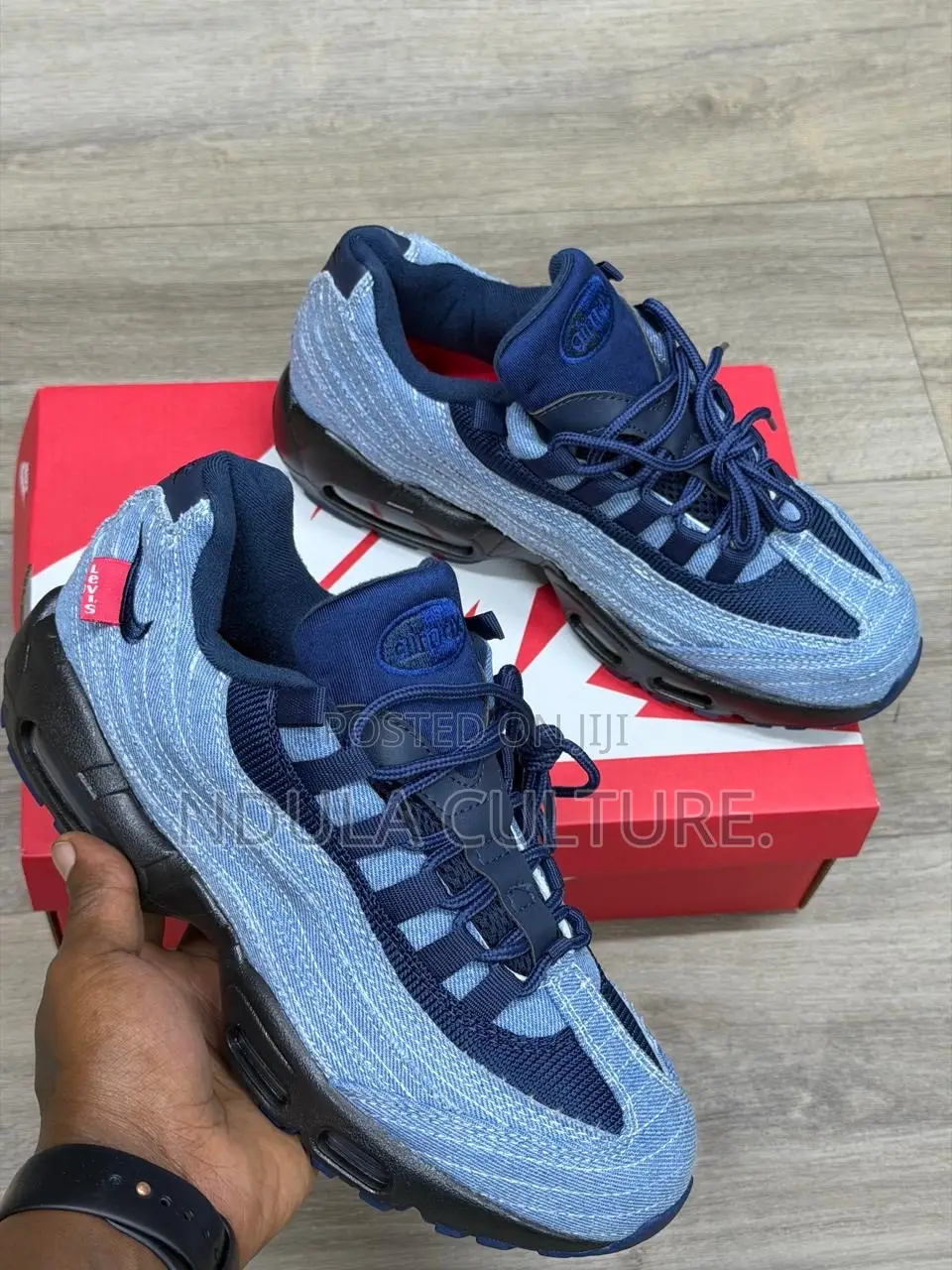 Airmax 95 Washed Denim Sneaker