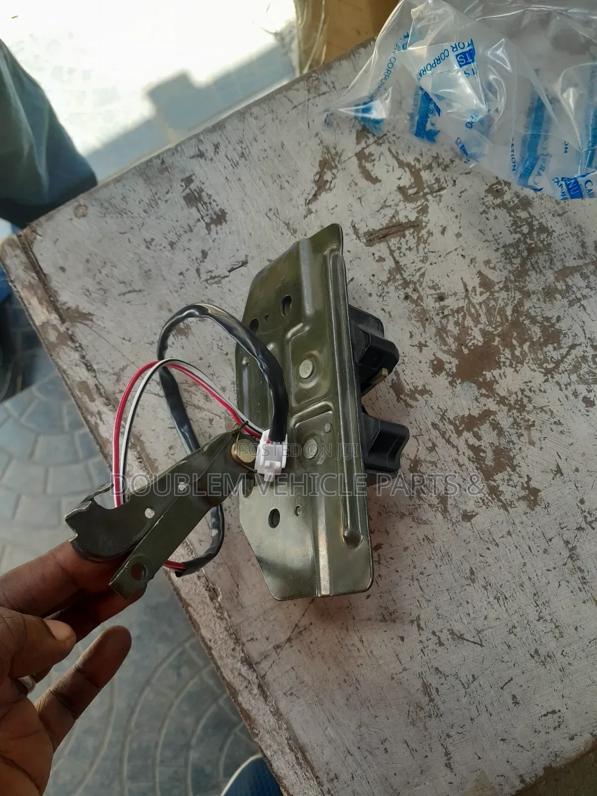 Bootlock/Boot Lock /Tail Gate Lock Back/Rear Door Latch Hiace 7l/9l