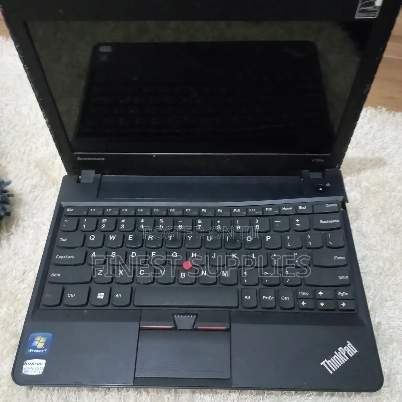 Laptop Lenovo Yoga 11e 4GB Intel Pentium HDD+SSD 128GB