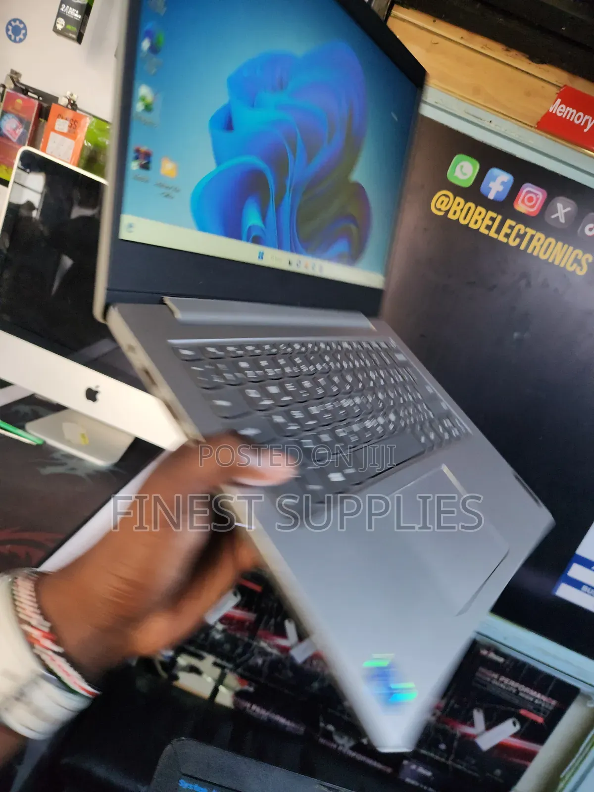 Laptop Lenovo Ideapad 3-14IIL05 4GB Intel Celeron HDD+SSD 500GB