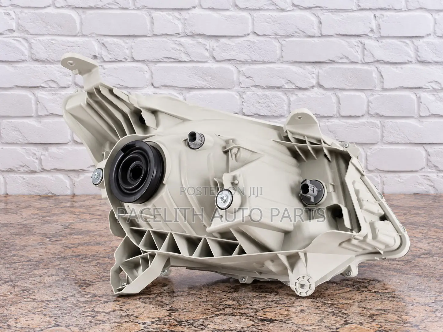 Casp Head Lamp / Light Isuzu DMax 2013/2014/2015