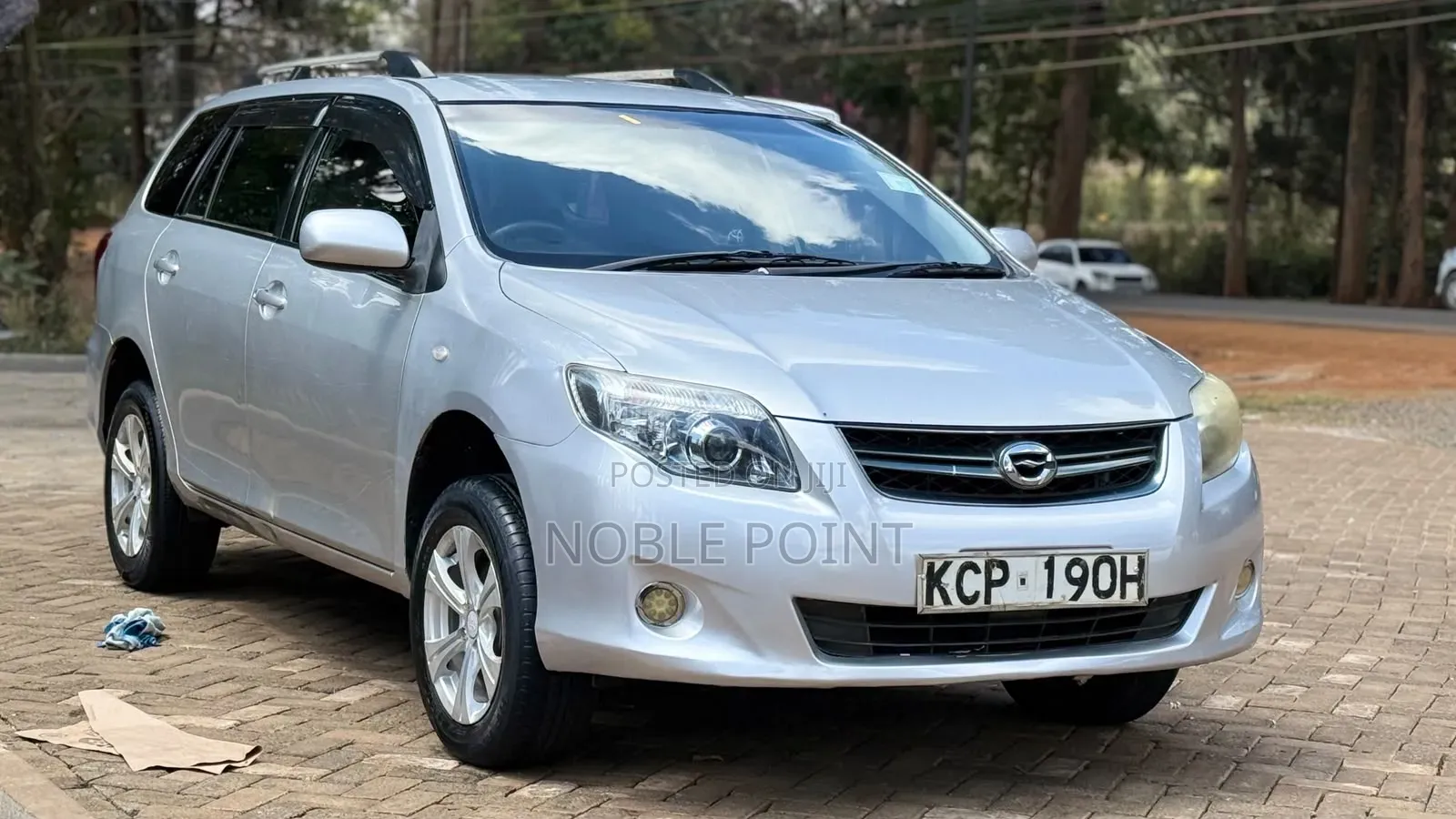 Toyota Corolla Fielder 2010 Silver
