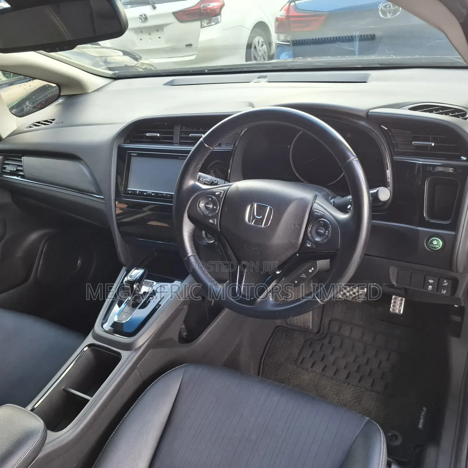 Honda Fit Shuttle 1.5 Hybrid 2WD 2019 Gray