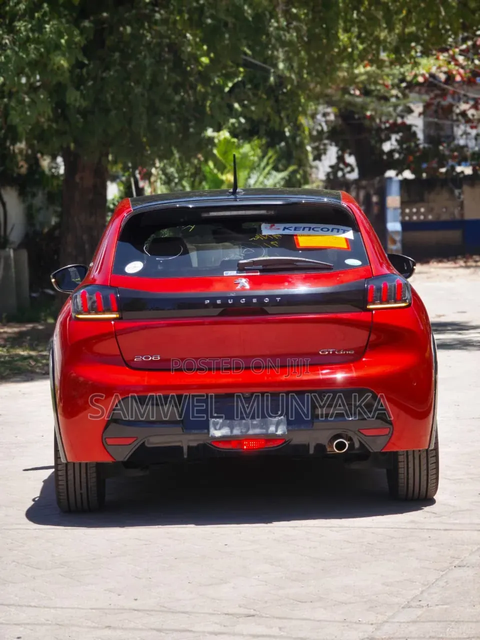 Peugeot 208 2020 Red
