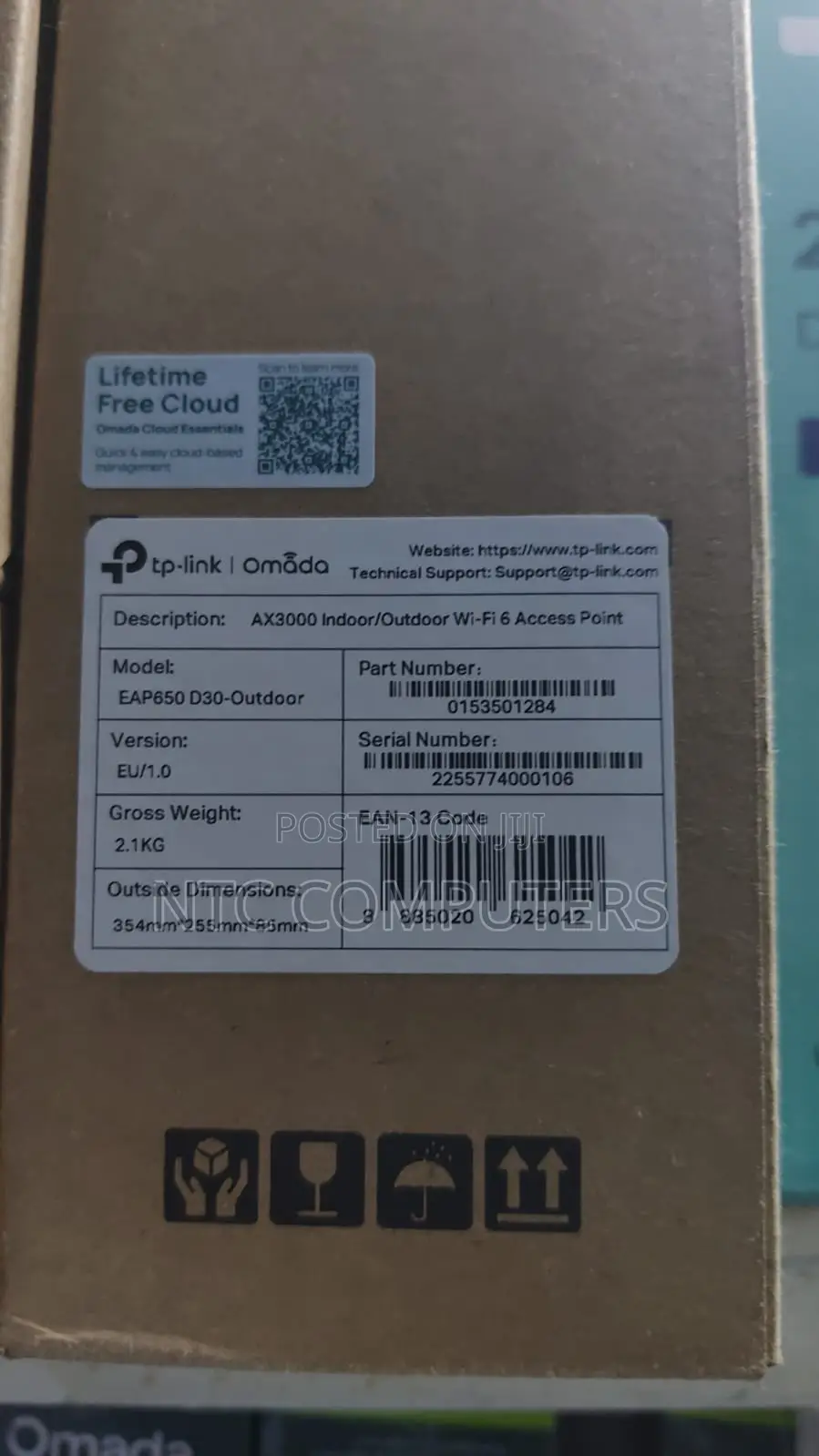 TP-Link EAP650 D30 AX3000 Indoor/Outdoor Dual-Band Wi-Fi 6 AccessPoint