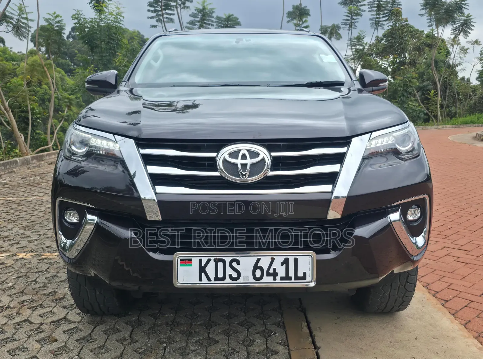 Toyota Fortuner 2.4 D AWD 2018 Black