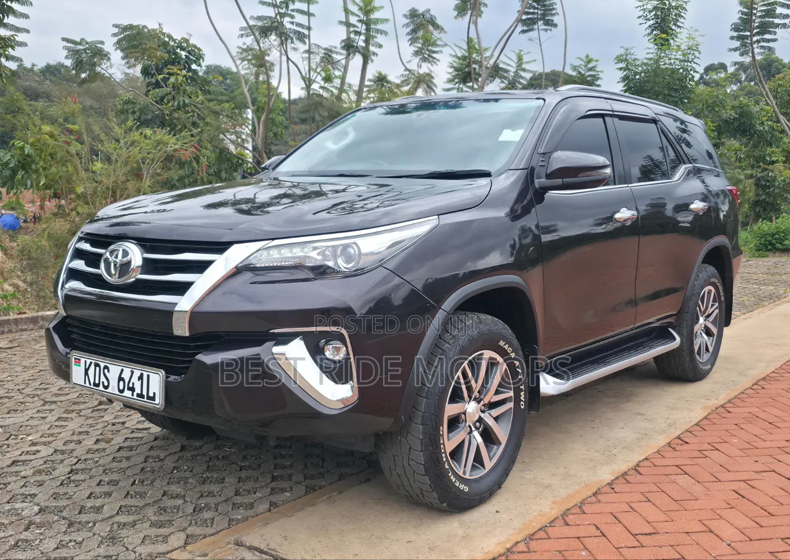 Toyota Fortuner 2.4 D AWD 2018 Black