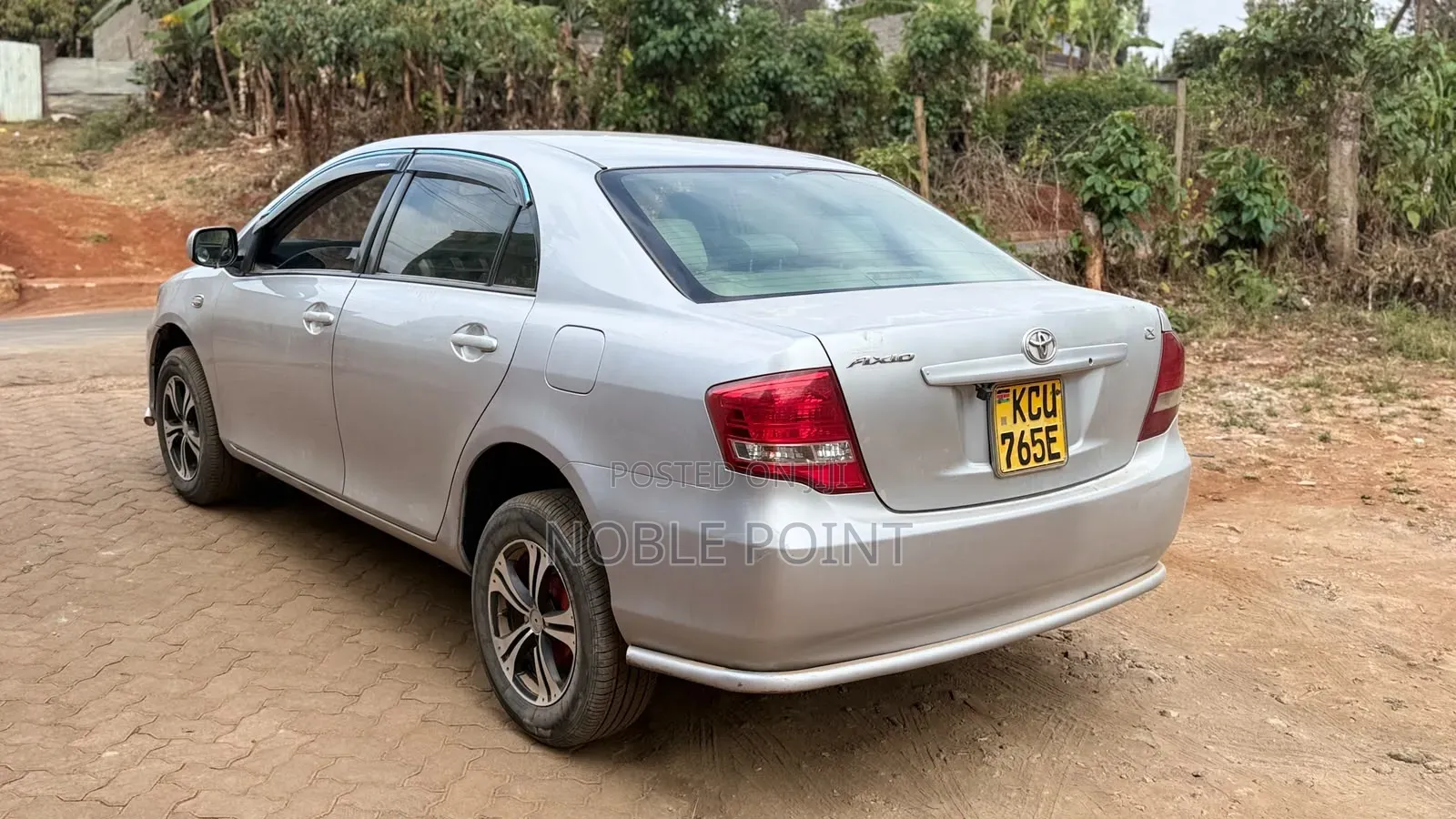 Toyota Axio 2012 Silver