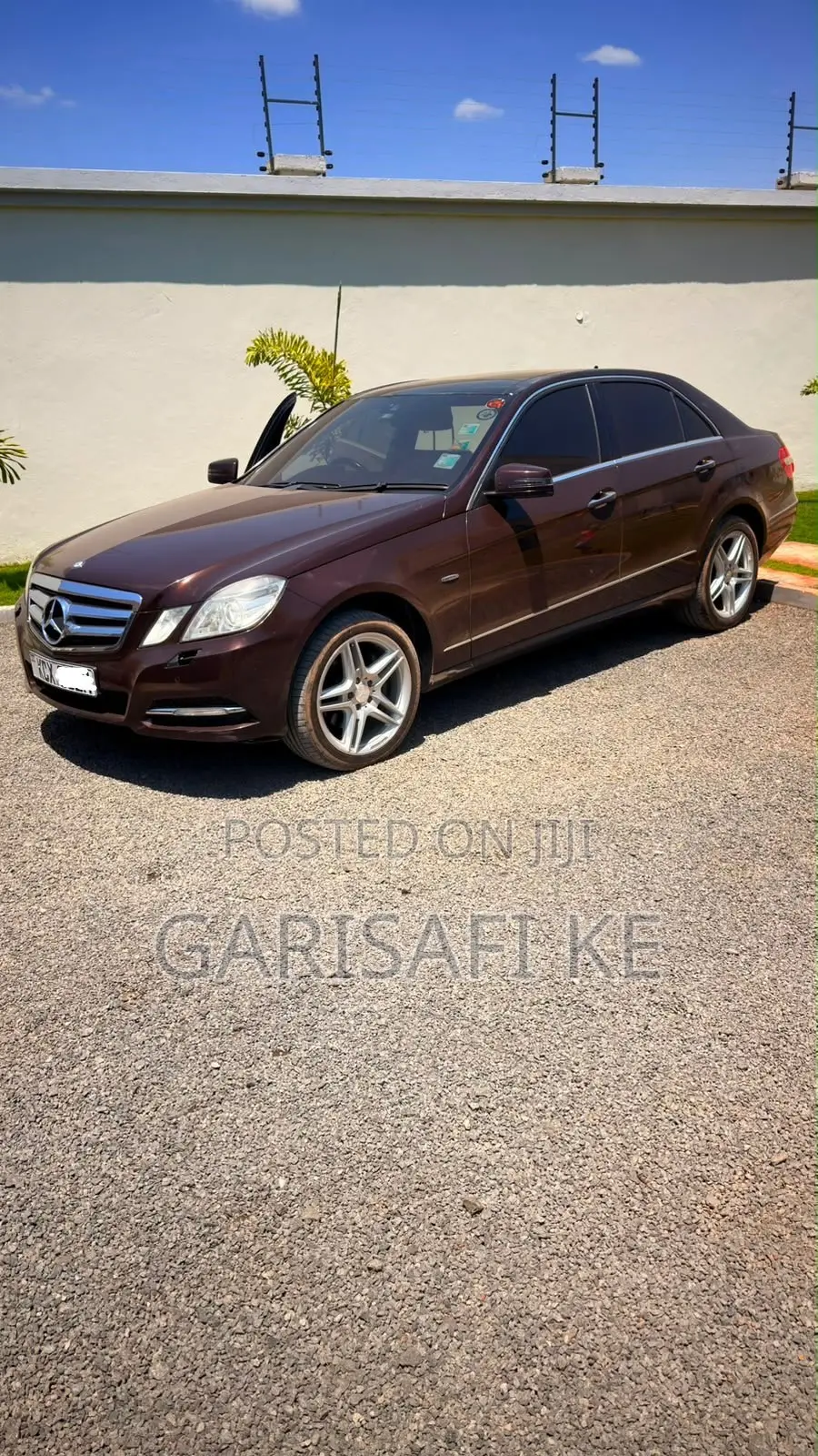 Mercedes-Benz E250 2011 Brown