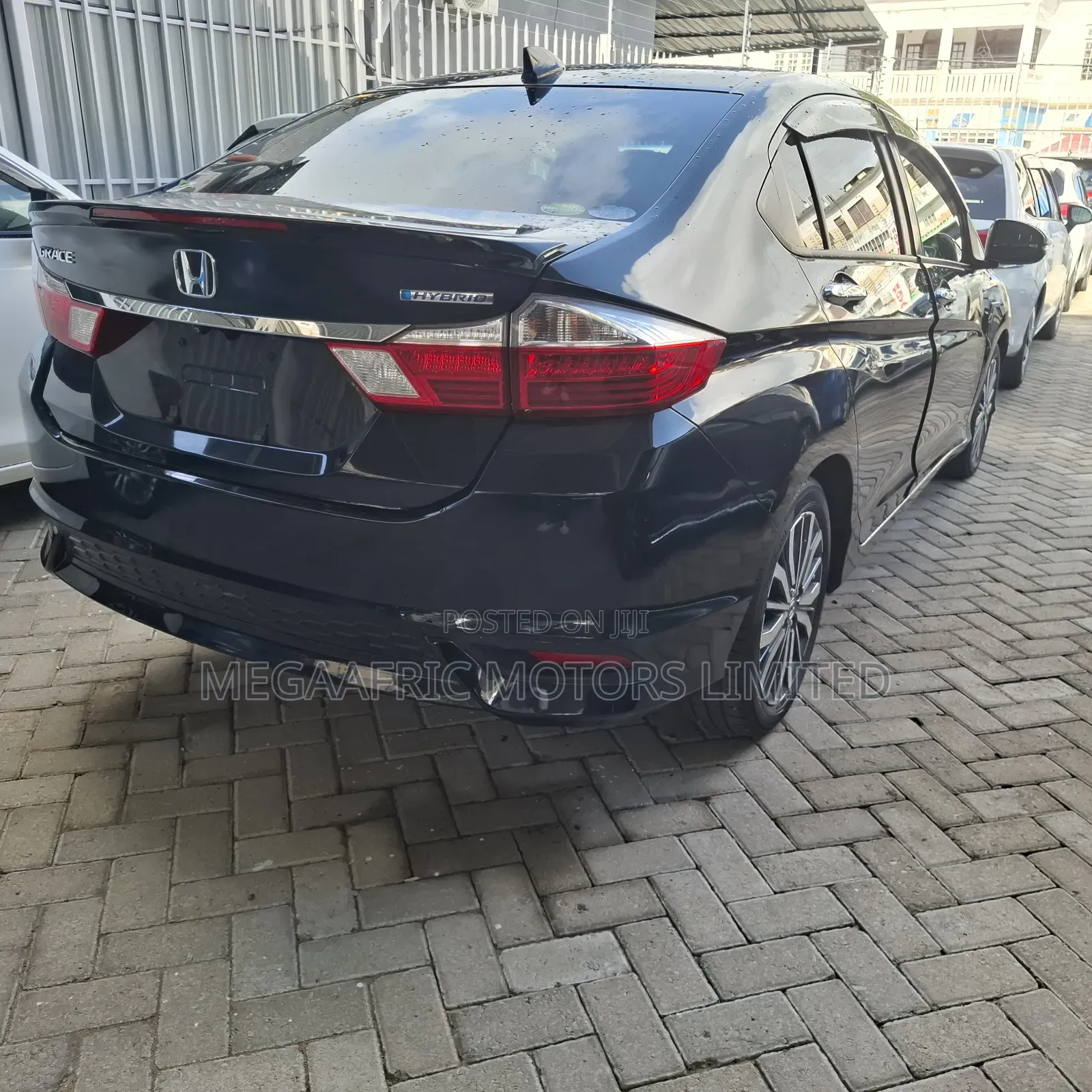 Honda Grace 1.5 Hybrid FWD 2019 Black