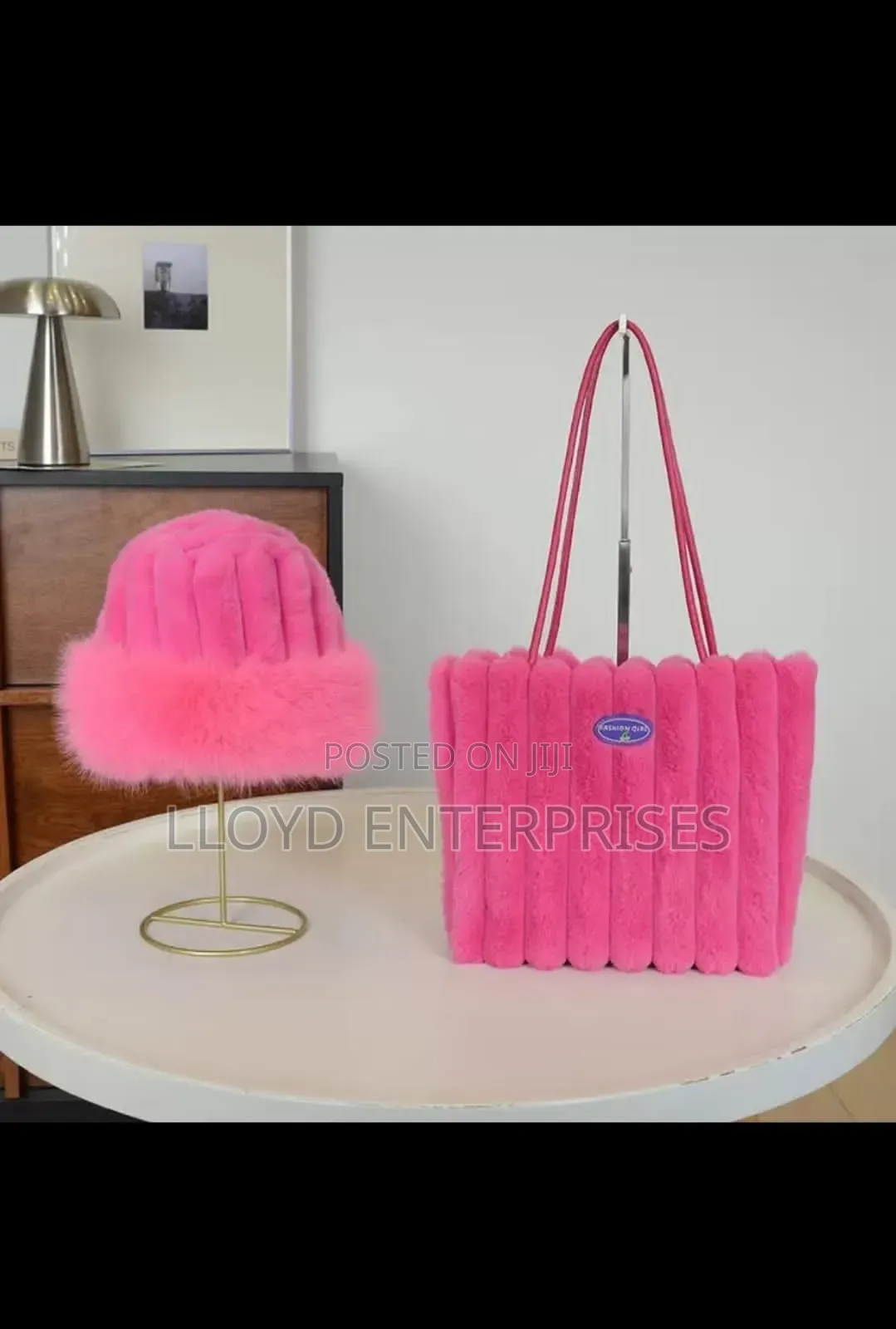 *2 in 1 Ladies Fur Bags*