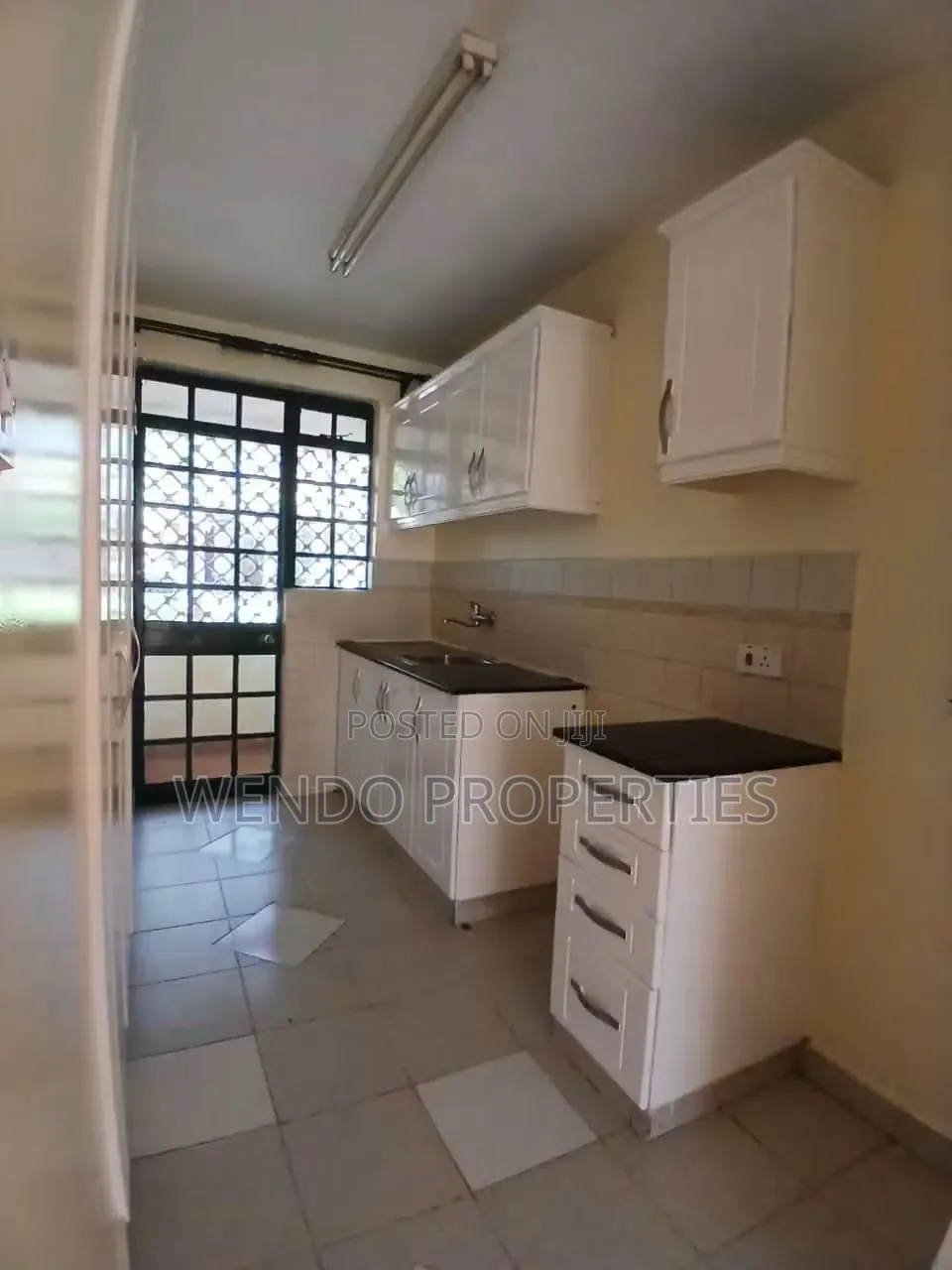 2bdrm Apartment in Kileleshwa for rent