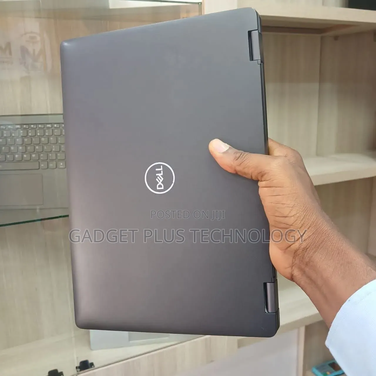 Laptop Dell Latitude 5300 2-in-1 8GB Intel Core i5 SSD 256GB