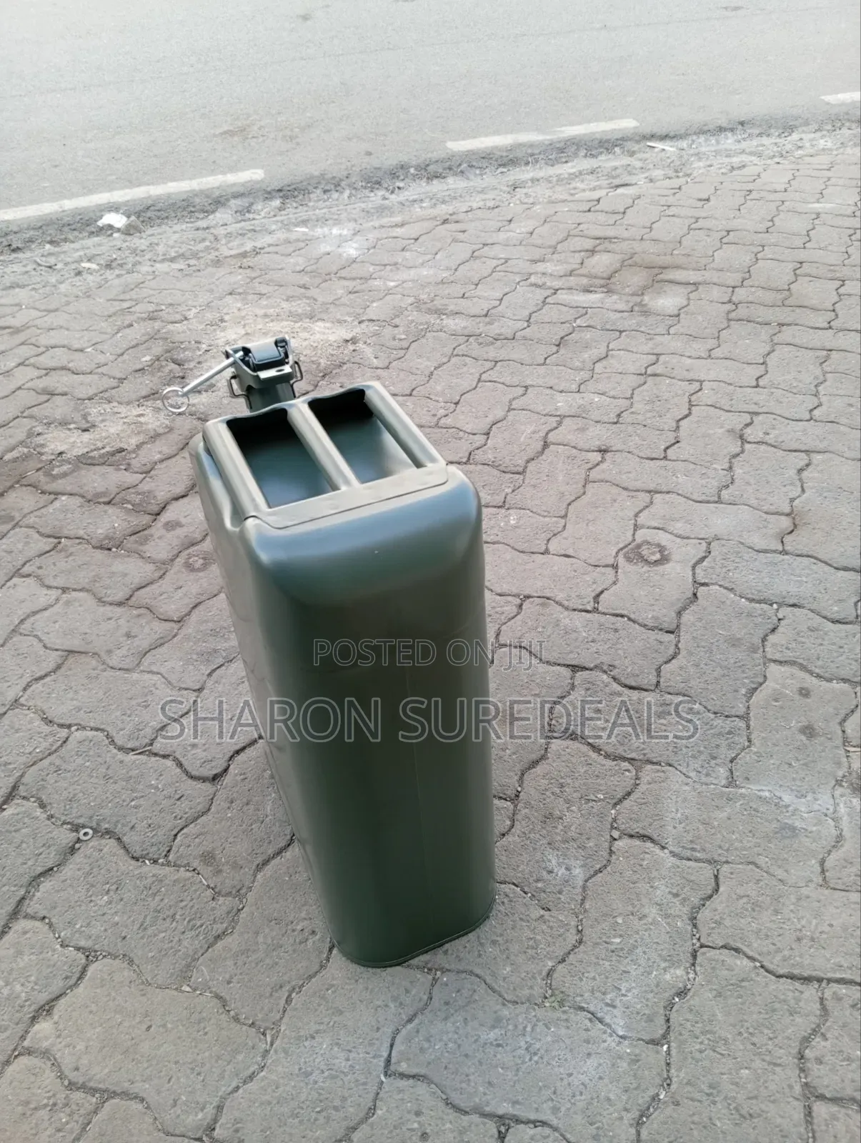 Long Lasting and Portable Fuel Jerrican 20l
