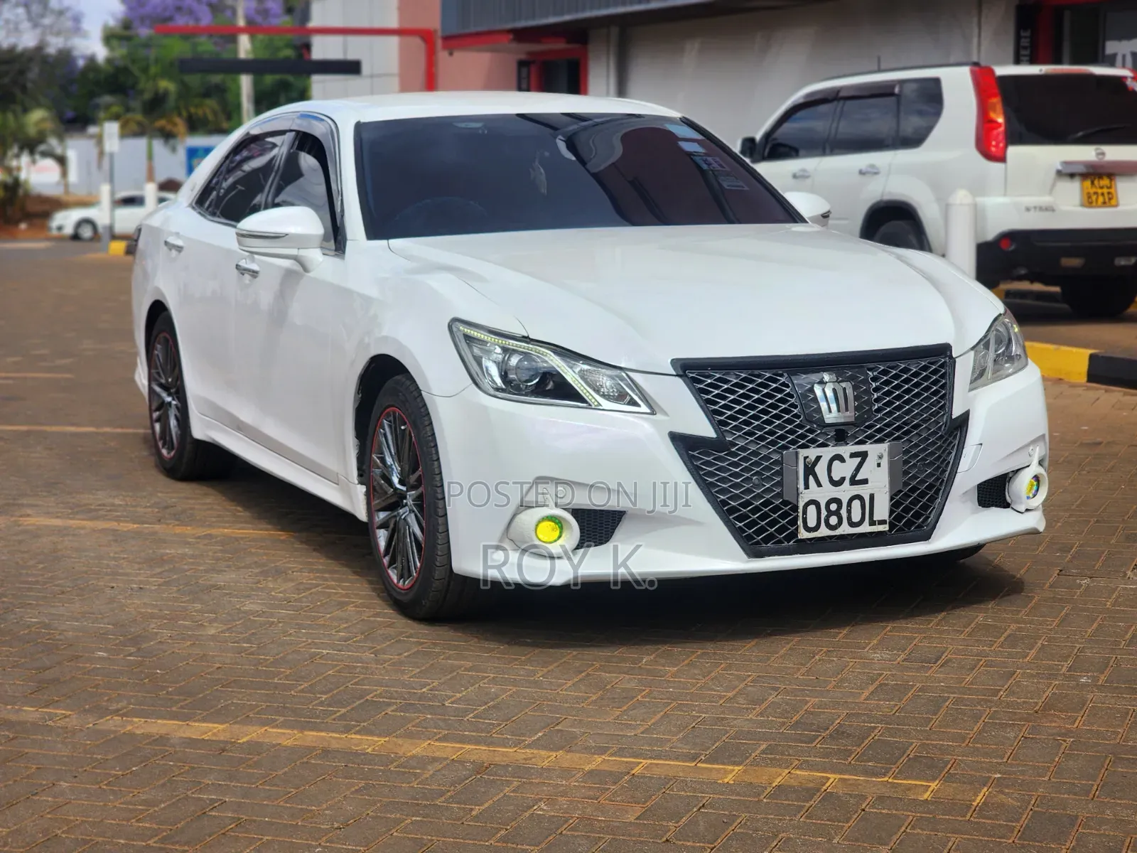 Toyota Crown 2013 Pearl