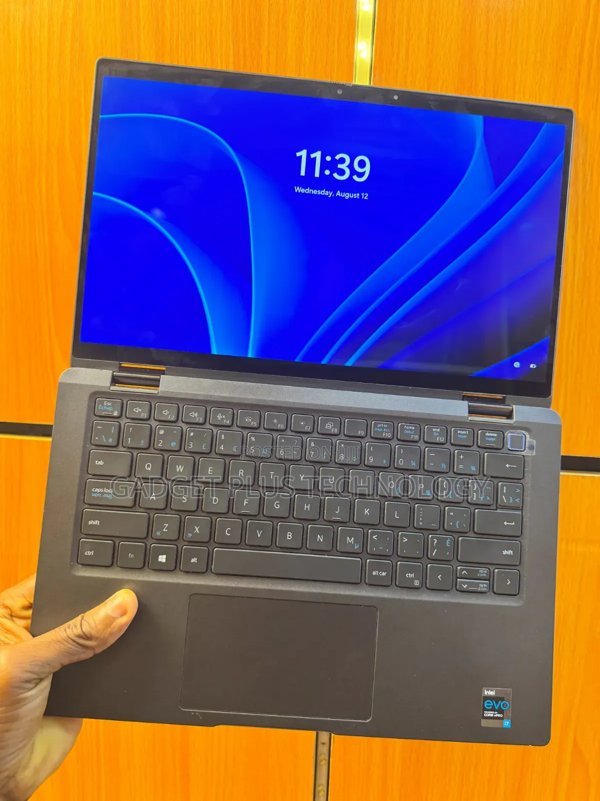 Laptop Dell Inspiron 14 7420 2-in-1 16GB Intel Core i7 SSD 512GB