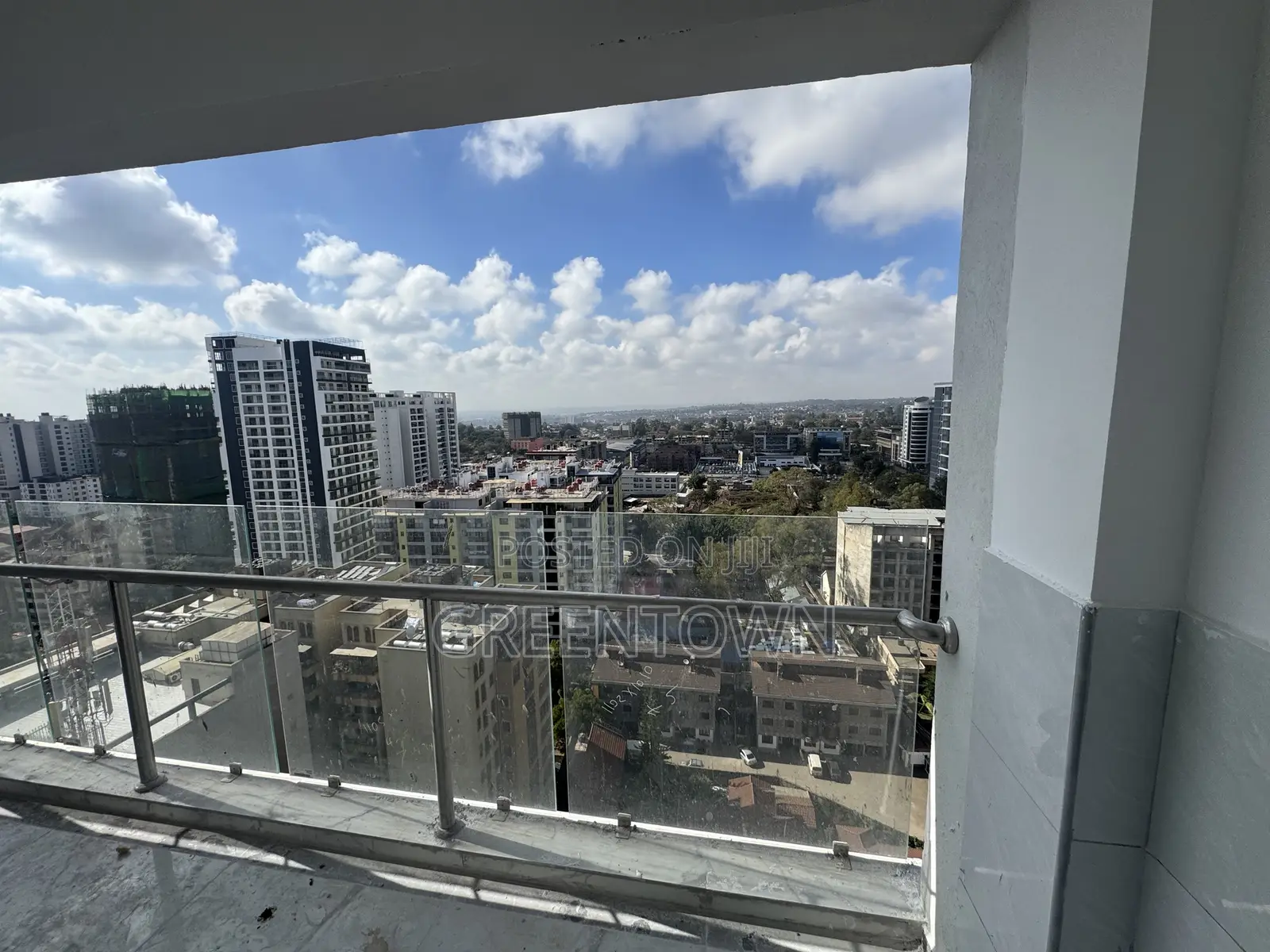 2bdrm Apartment in Tsavorite Gardens, Kilimani for sale