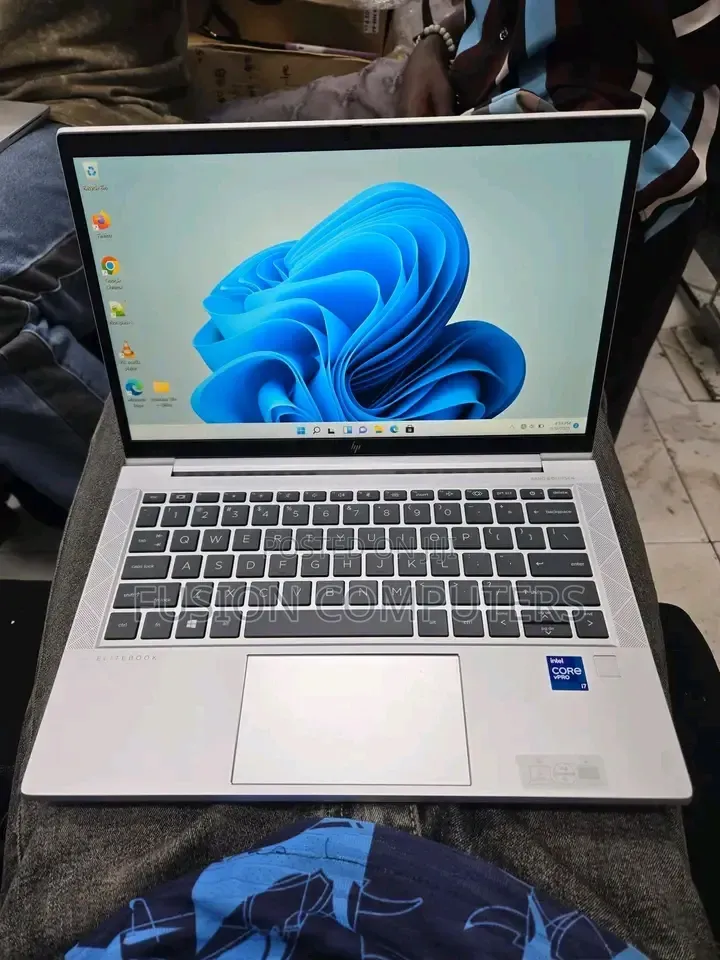 Laptop HP EliteBook 840 G8 8GB Intel Core i5 SSD 256GB