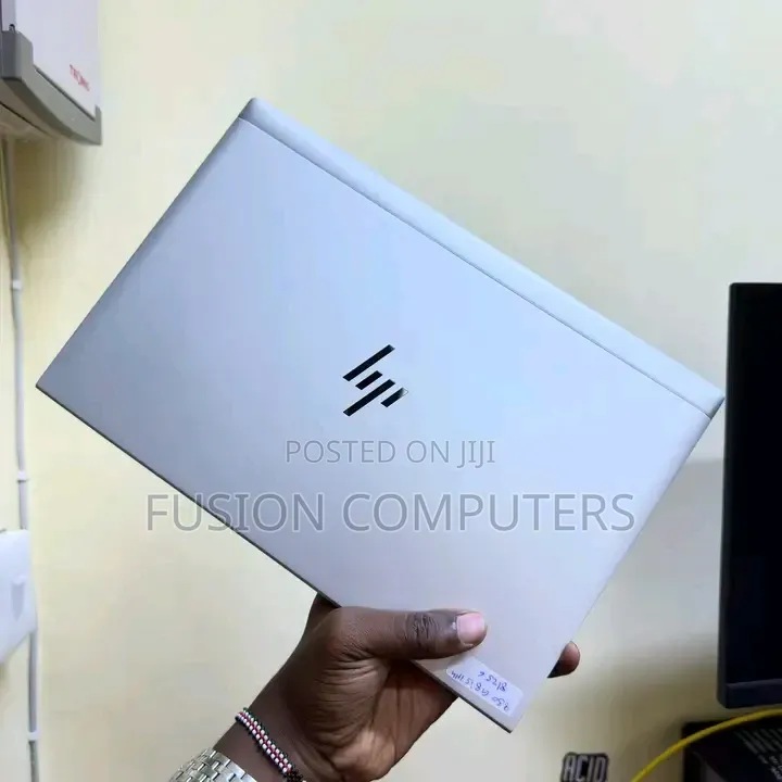 Laptop HP EliteBook 840 G8 8GB Intel Core i5 SSD 256GB
