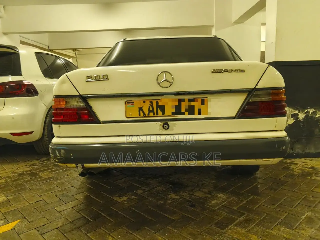 Mercedes-Benz 200 1987 White