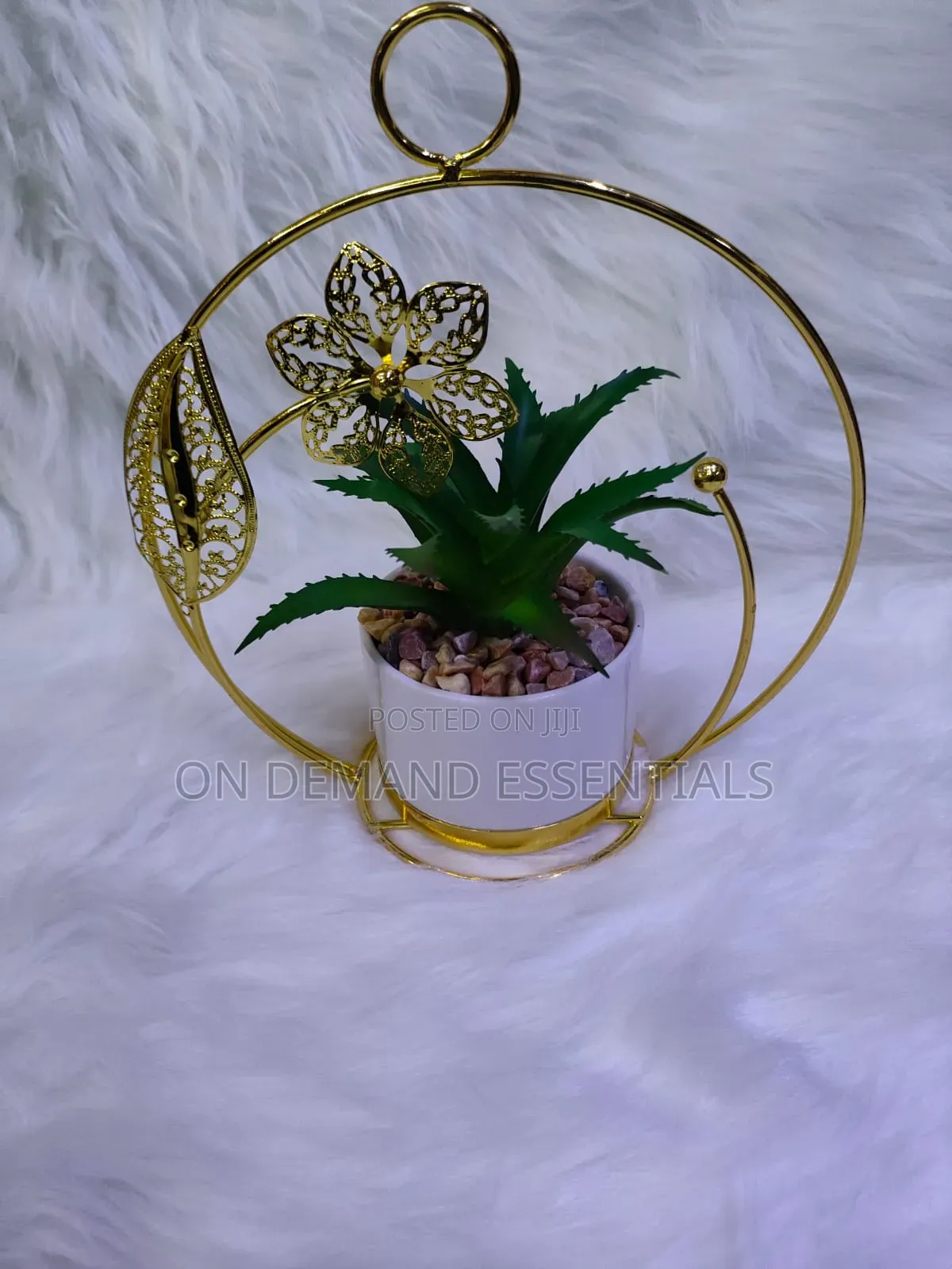 Big Succulent Wire Decor