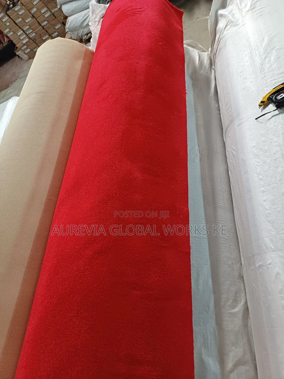 Textile Flowing /Wall to Wall Carpet