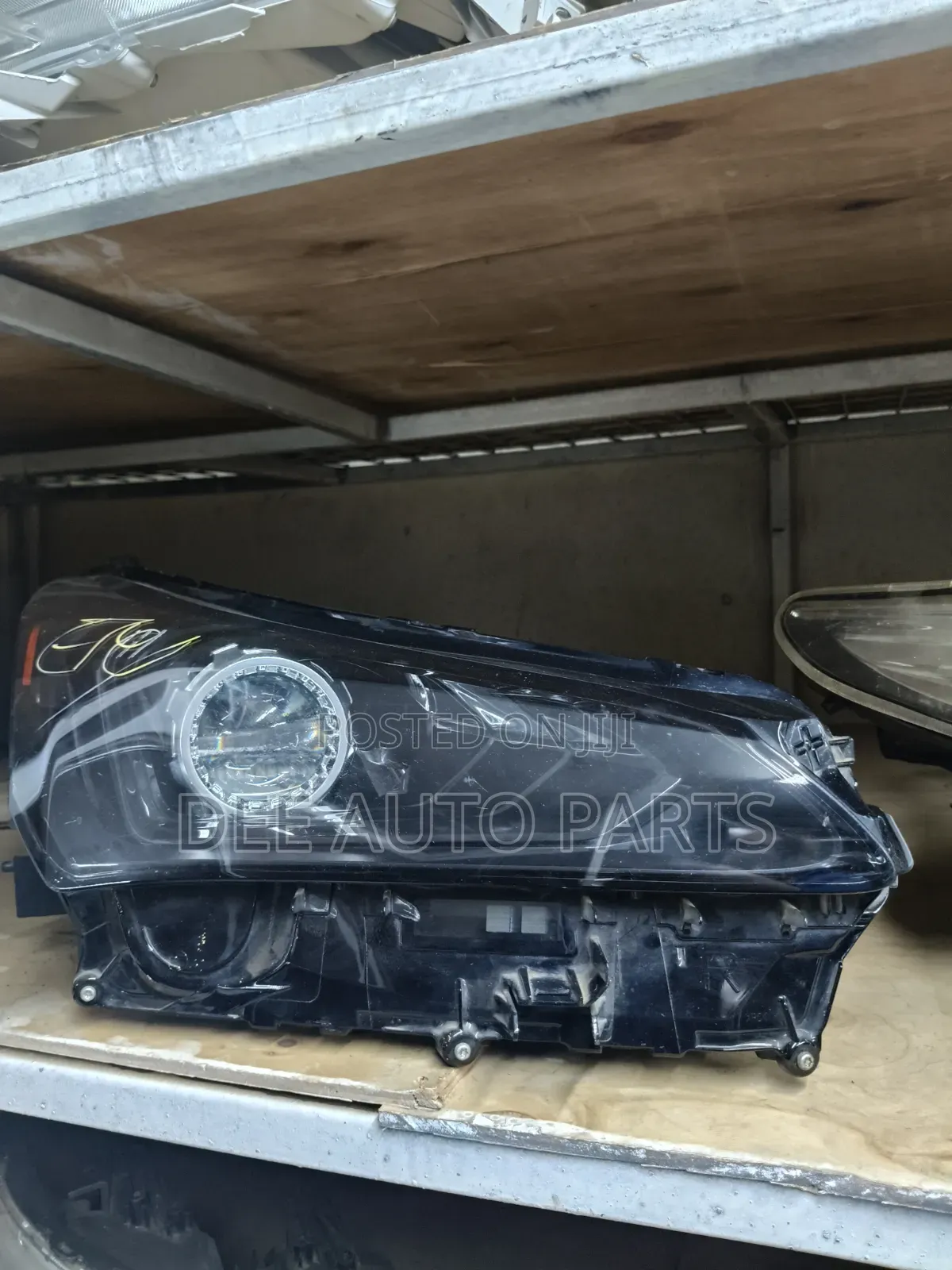 Lexus NX 2014 Headlight