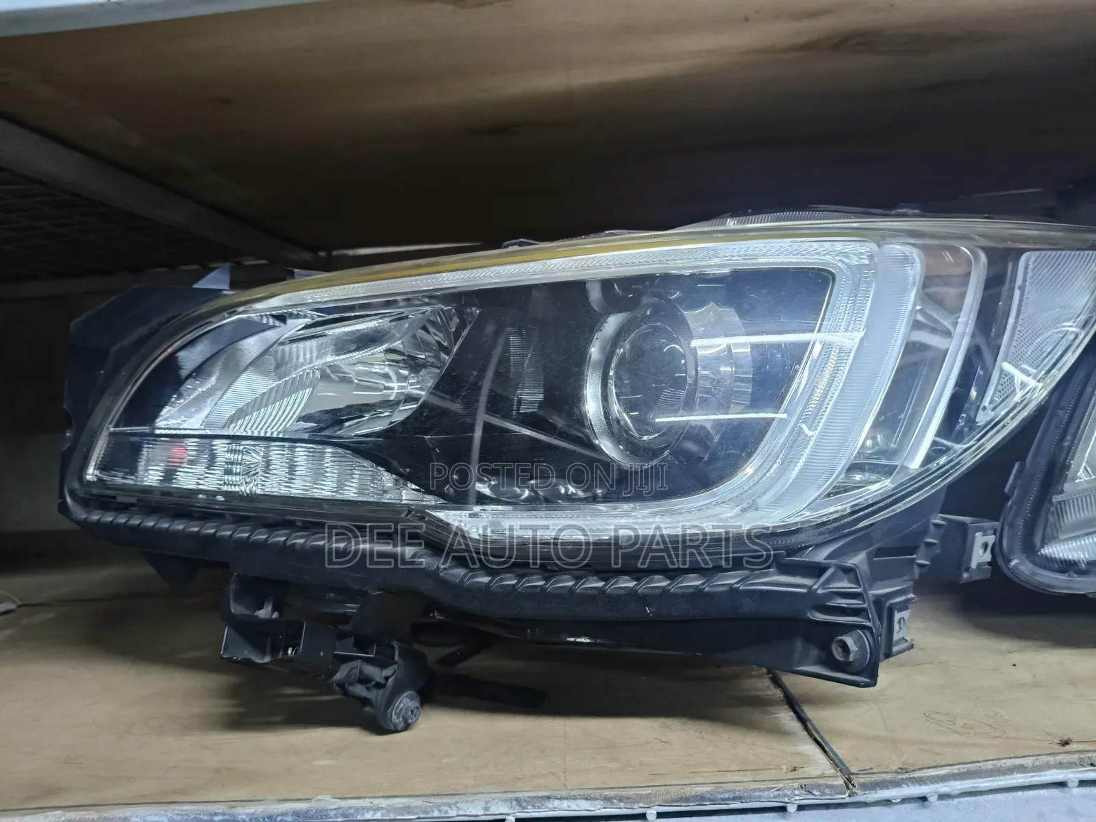 Subaru Outback BS9 Headlight